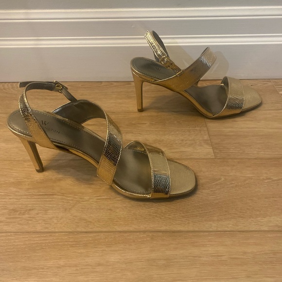 Worthington heels gold size 9.5 - Picture 2 of 6